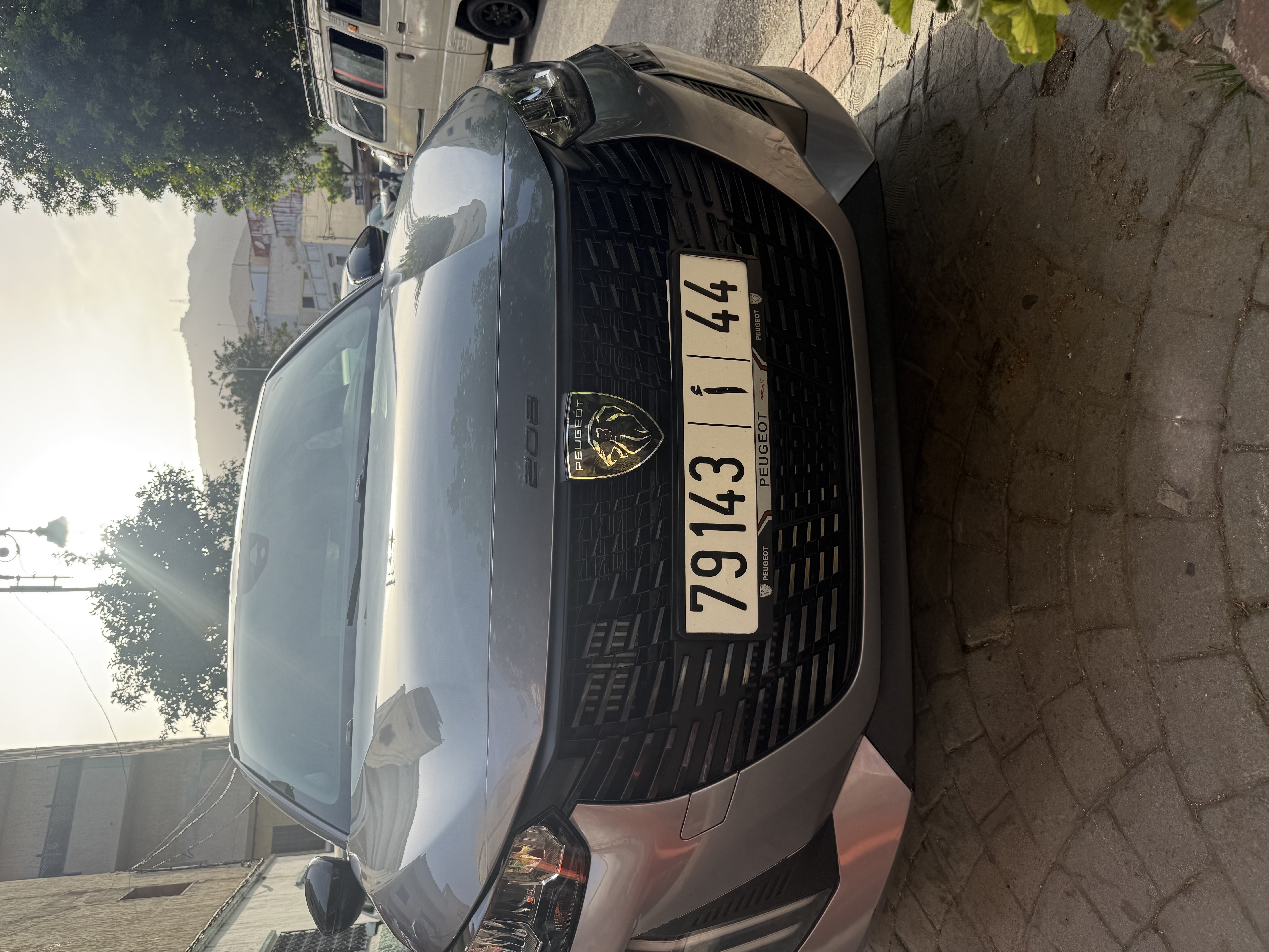 Peugeot