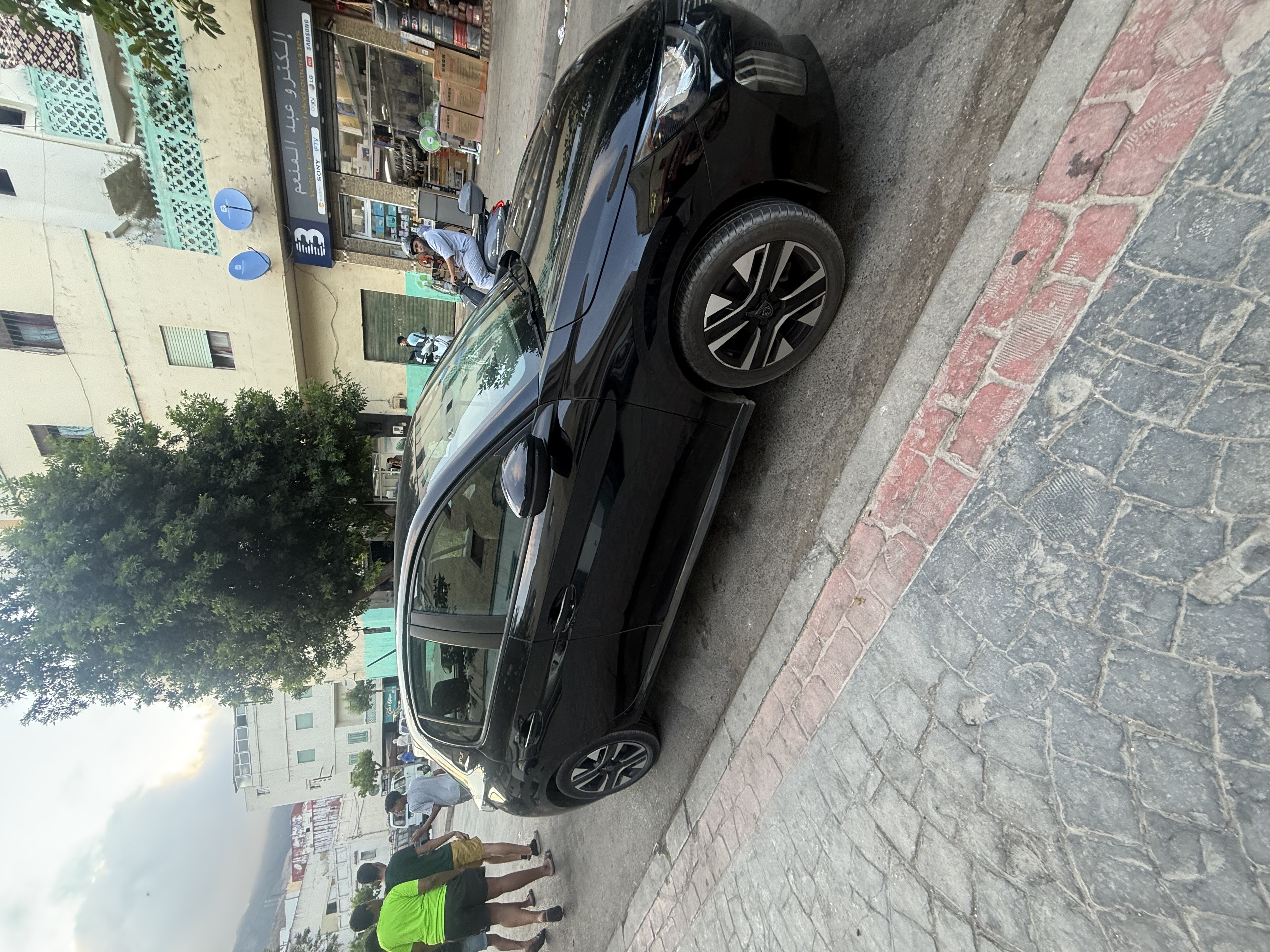 Peugeot