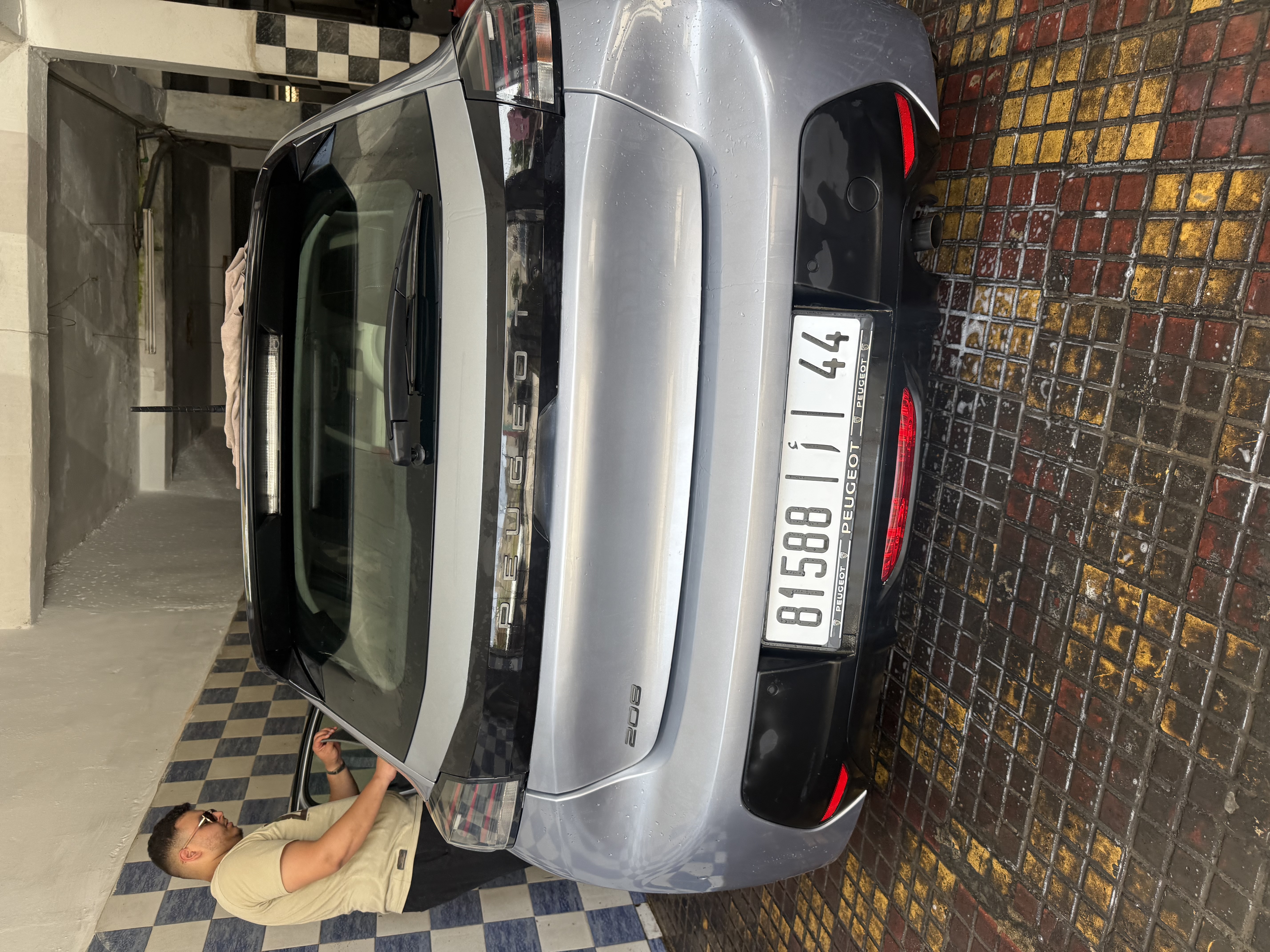 Peugeot